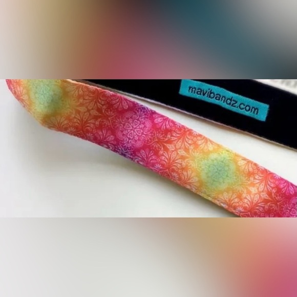 Starburst Headband - Picture 2 of 3